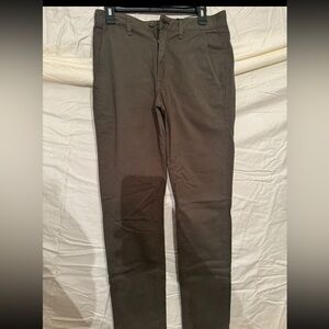 Men’s rag & bone chinos Sz 30 slim strech fit